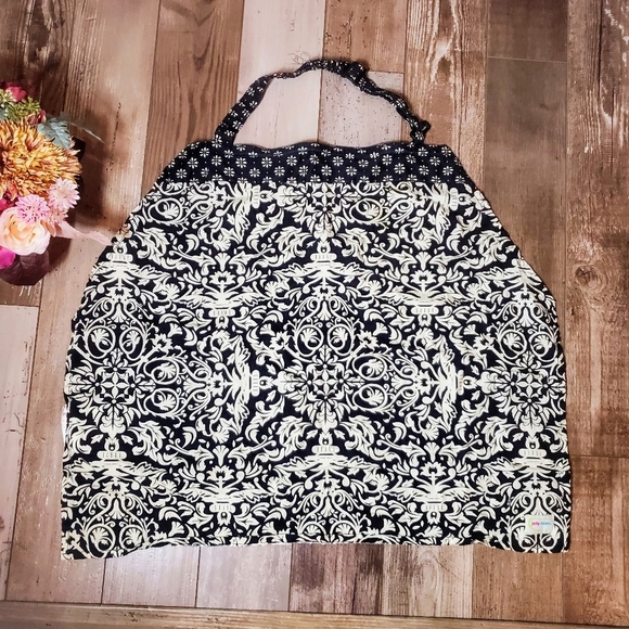 Munchkin Jelly Bean Black and Cream Paisley Floral Nursing Cover Adjustable EUC - Picture 1 of 13
